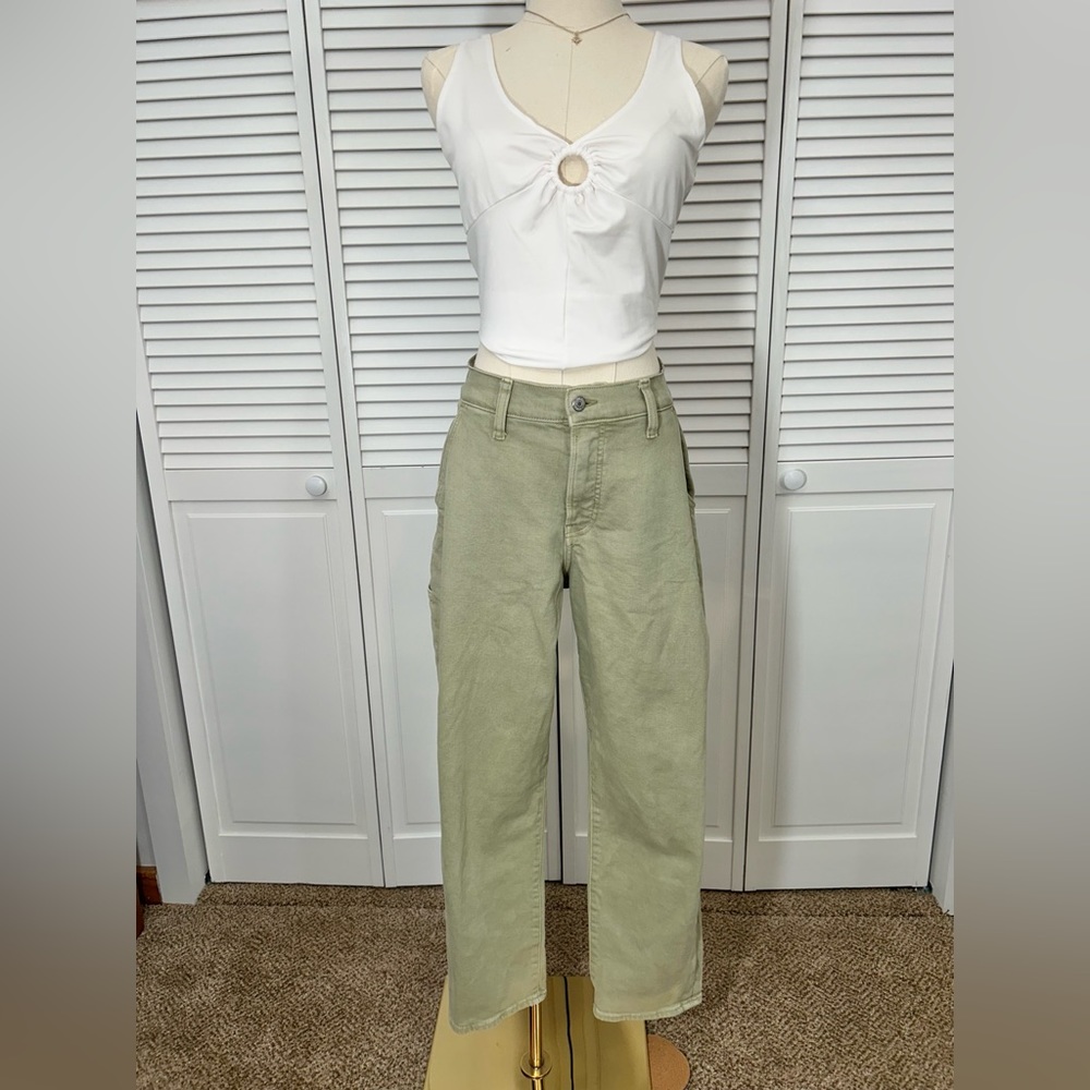 SOLD💗 Old Navy Green Curvy Extra High-Waisted Button-Fly Sky-Hi Straight Jeans